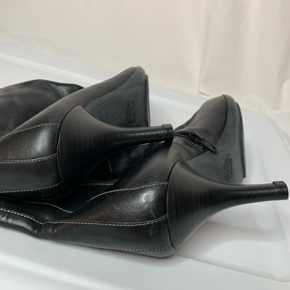 Coach Jeanne ankle boots size9B Italy pointed toes heels - Picture 9 of 10